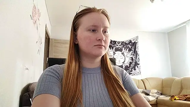 AnikaLipps online show from 04.26.26