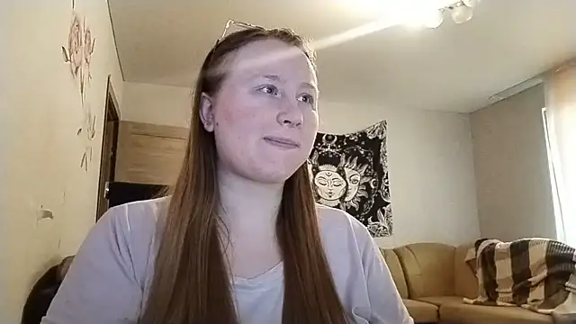AnikaLipps online show from 06.05.26
