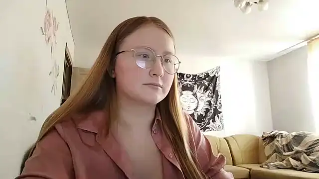 AnikaLipps online show from 06.12.26