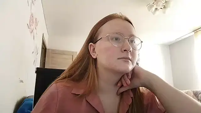 AnikaLipps online show from 06.20.26
