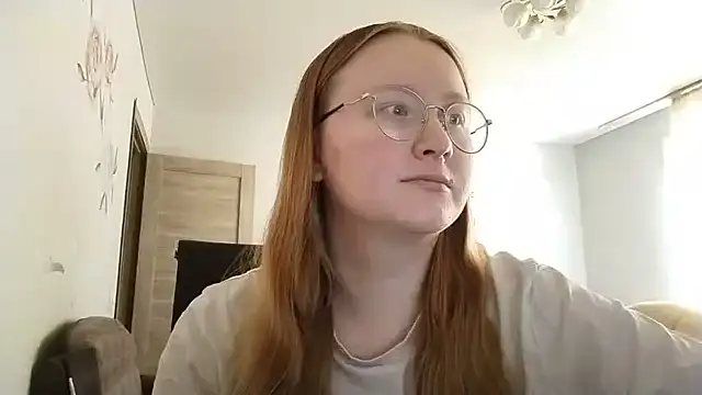 AnikaLipps online show from 06.30.26
