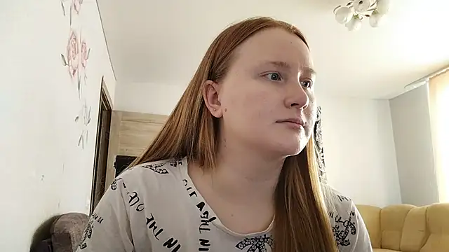 AnikaLipps online show from 08.04.26