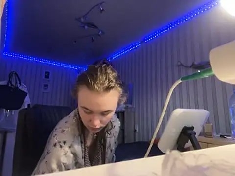 melissashineee online show from 02.26.26