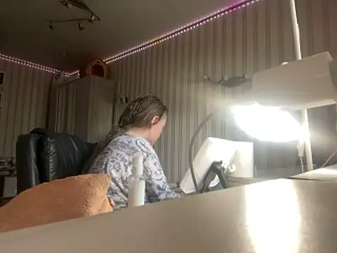 melissashineee online show from 03.18.26