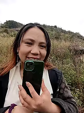 Pretty girl 2 online show from 03.04.26