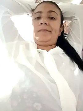 Gissele Rubi online show from 03.17.26