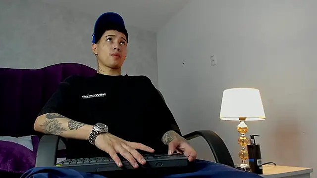 JoshBeech online show from 03.11.26