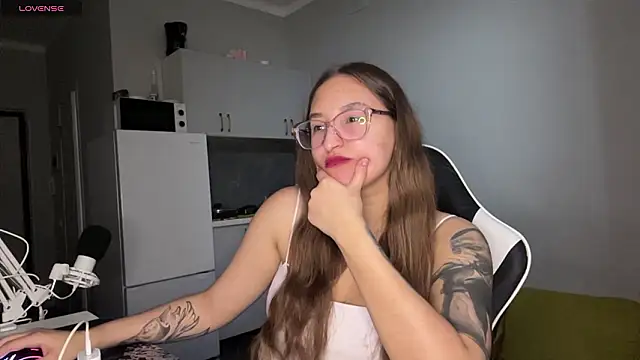 YettaUrive online show from 02.19.26