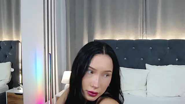Snapshot of VikkyVonn chatting on 07.10.26 VikkyVonn online show from 07.10.26