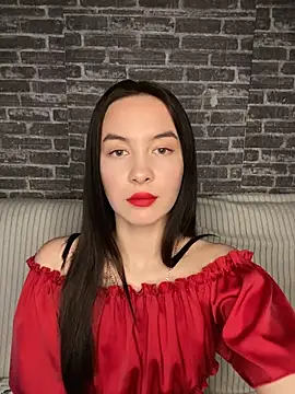 LunaCurlly online show from 03.15.26