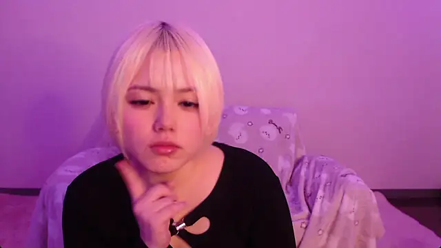 uru luv000 online show from 03.03.26