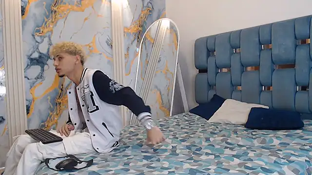 YOUNG BOYS HELL online show from 06.14.26