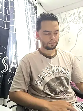 Snapshot of angel_leon01 chatting on 02.18.26 angel leon01 online show from 02.18.26