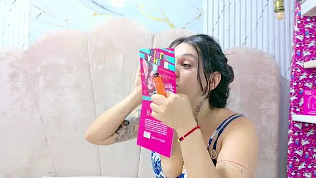 ABBYANDYILIRA online show from 08.08.26