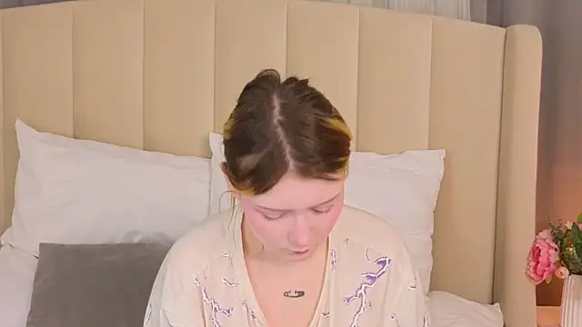 AlyssFrost online show from 06.03.26
