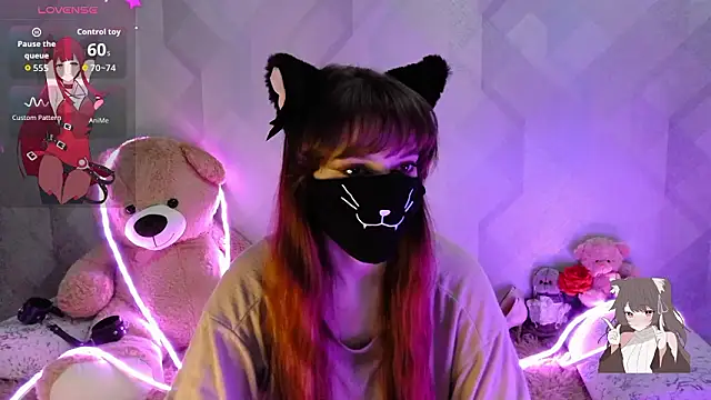 llonaMask online show from 03.13.26