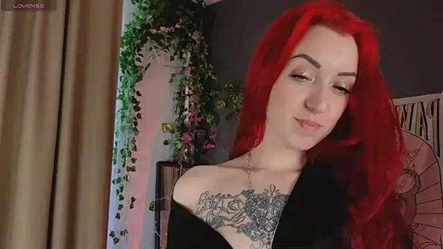 Snapshot of Lusheaa chatting on 03.21.26 Lusheaa online show from 03.21.26