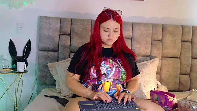 MiiaBlumm  online show from 05.01.26