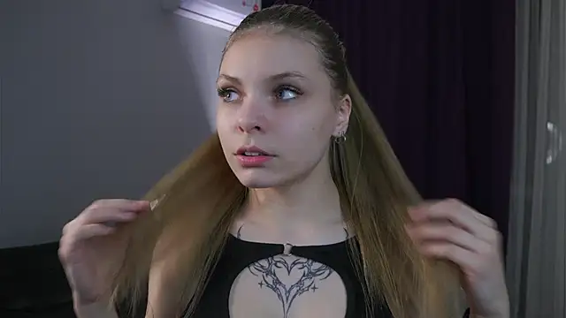 ZofiaPantano online show from 03.08.26