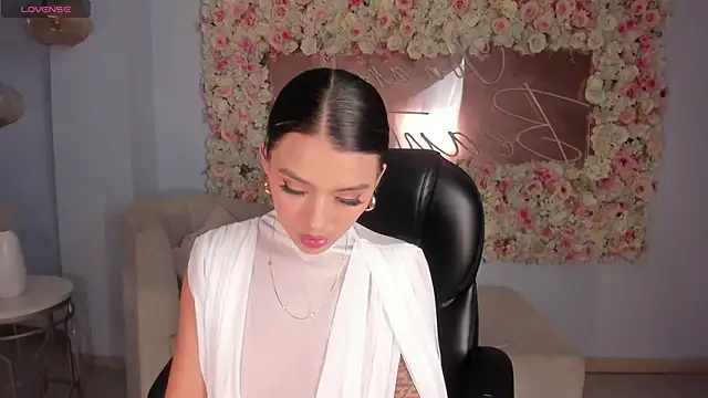 JulietteMoreau online show from 04.23.26