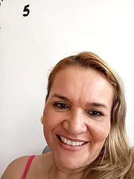 charlotte milf30 online show from 03.08.26