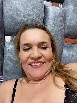 charlotte milf30 online show from 04.22.26