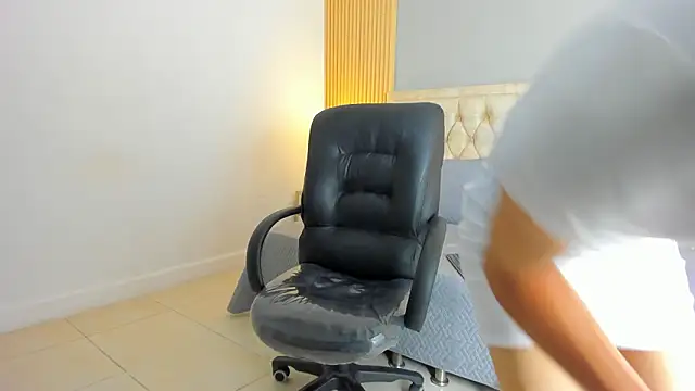 Hxxyro online show from 03.06.26