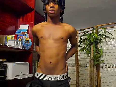 Snapshot of Mashall_lee chatting on 03.24.26 Mashall lee online show from 03.24.26