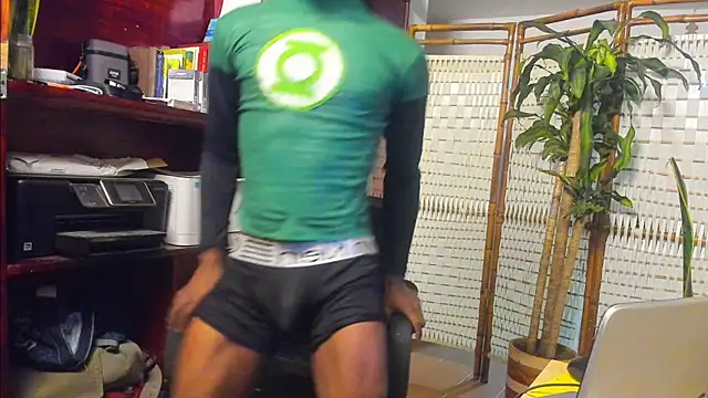 Snapshot of Mashall_lee chatting on 03.26.26 Mashall lee online show from 03.26.26