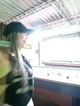 kiki milu online show from 04.29.26