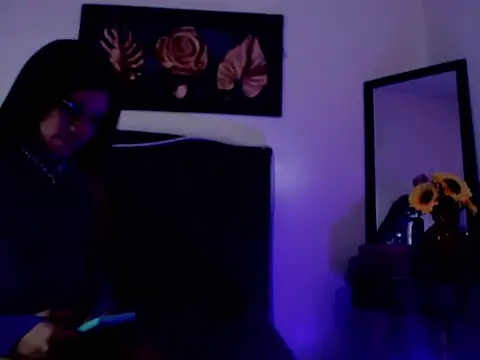 Karlaa Hernandez  online show from 03.14.26