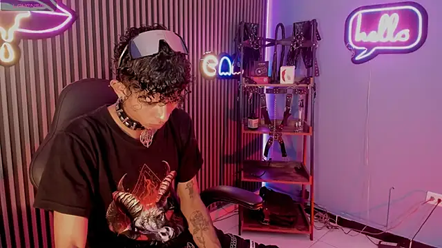 Maximoking26 online show from 05.27.26