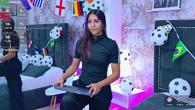 Raven Gloomy online show from 06.30.26