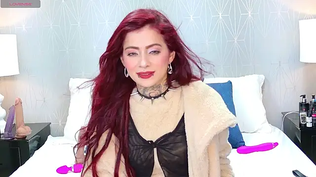 Snapshot of AntonellaEscudero chatting on 07.02.26 AntonellaEscudero online show from 07.02.26