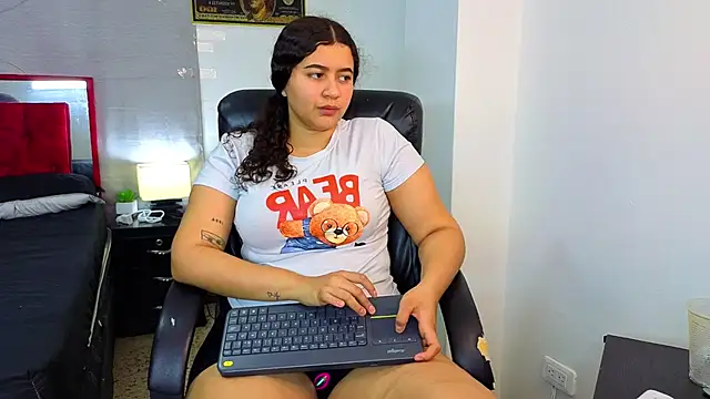 goodgirlxxl online show from 06.25.26