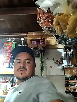 Snapshot of coupleCol90 chatting on 03.10.26 coupleCol90 online show from 03.10.26