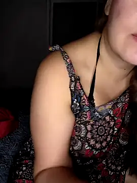 Miamorcurvyy online show from 05.03.26