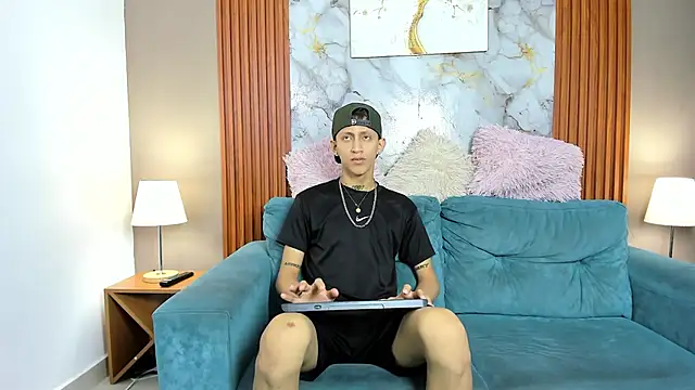 BOYS PLAY online show from 04.25.26