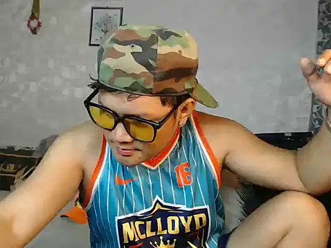 adorableasianboy69 online show from 06.26.26