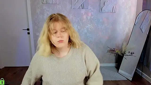 luna c0ra online show from 04.25.26