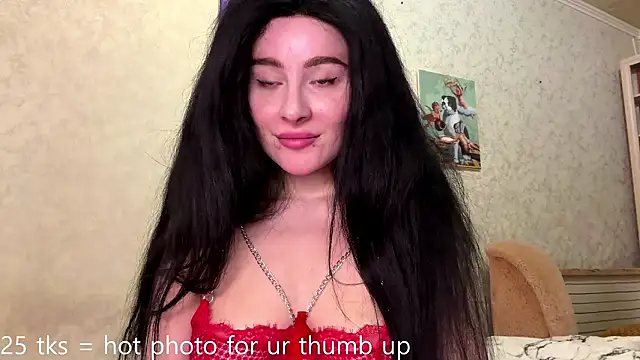 ToriHellberg online show from 03.04.26