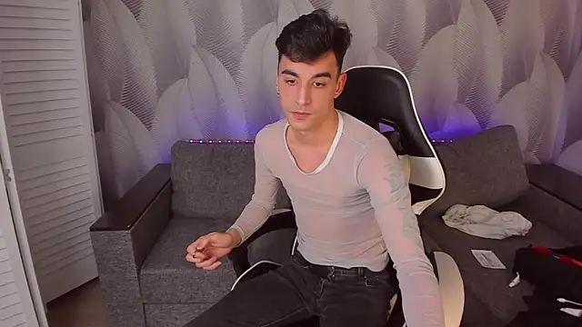 Snapshot of Slendy_Knox chatting on 02.22.26 Slendy Knox online show from 02.22.26