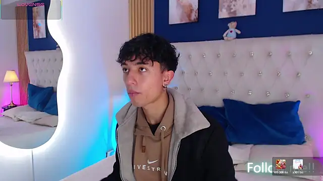 Aiden Rivers  online show from 04.24.26