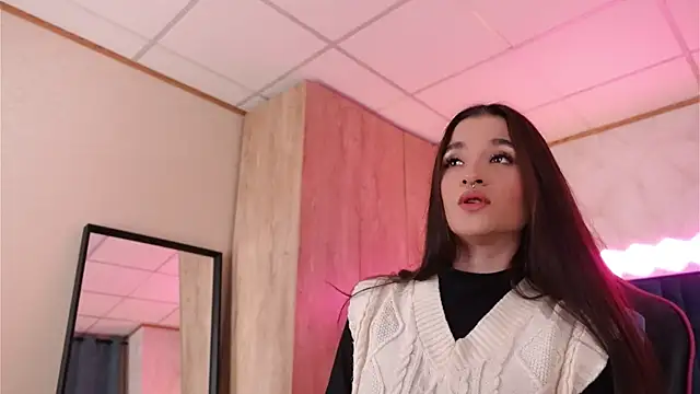 LucyDeLuca online show from 03.02.26