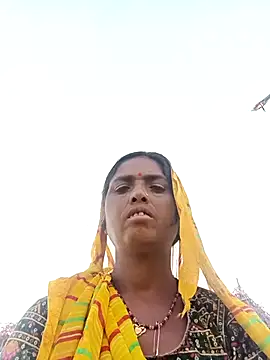 Snapshot of Hot_re83 chatting on 03.04.26 Hot re83 online show from 03.04.26