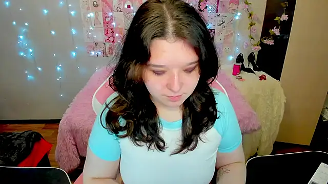 Kate Acid online show from 08.08.26