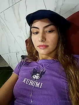 Larinhacat online show from 03.11.26