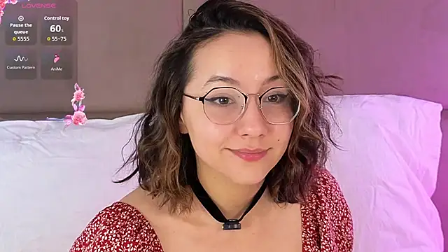 SweetElya online show from 06.04.26