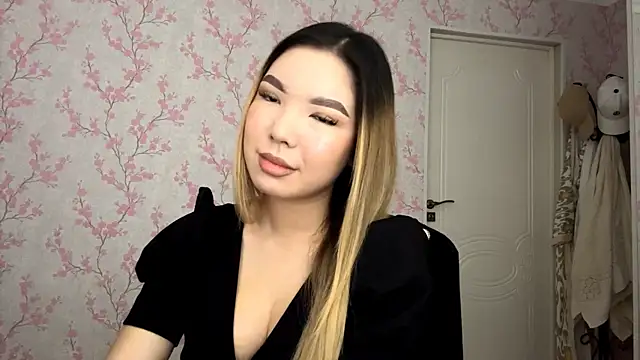 Elina Mottel online show from 02.17.26