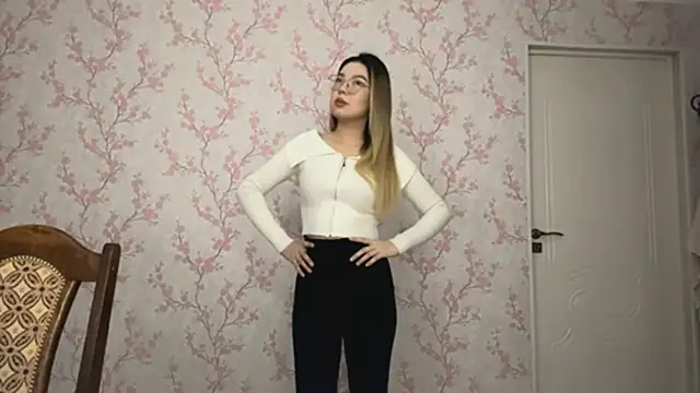 Elina Mottel online show from 03.05.26